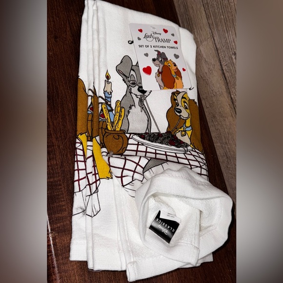 Disney Lady And Tramp Set of 2 Kitchen Towels - NEW - Picture 5 of 8